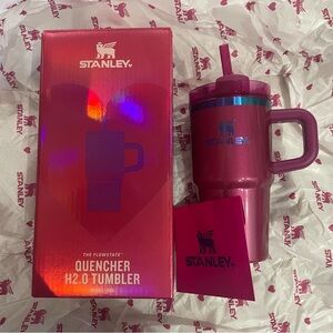 NEW LIMITED ED 20 OZ Valentine’s Day Berry Truffle Stanley Quencher H2.0 Tumbler
